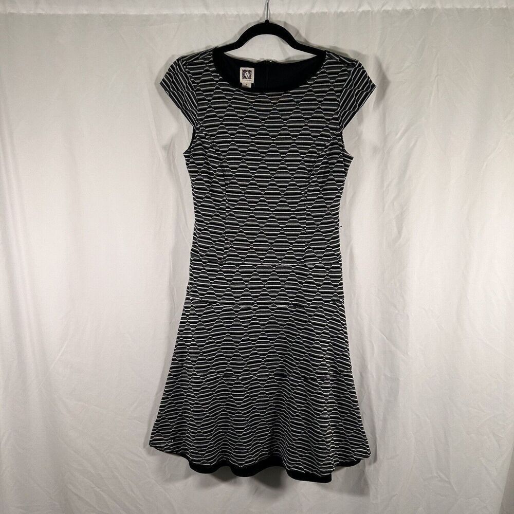 Ann Klein Knee Length Dress Women's 8 White Black Round Neck Sleeveless Zip Back